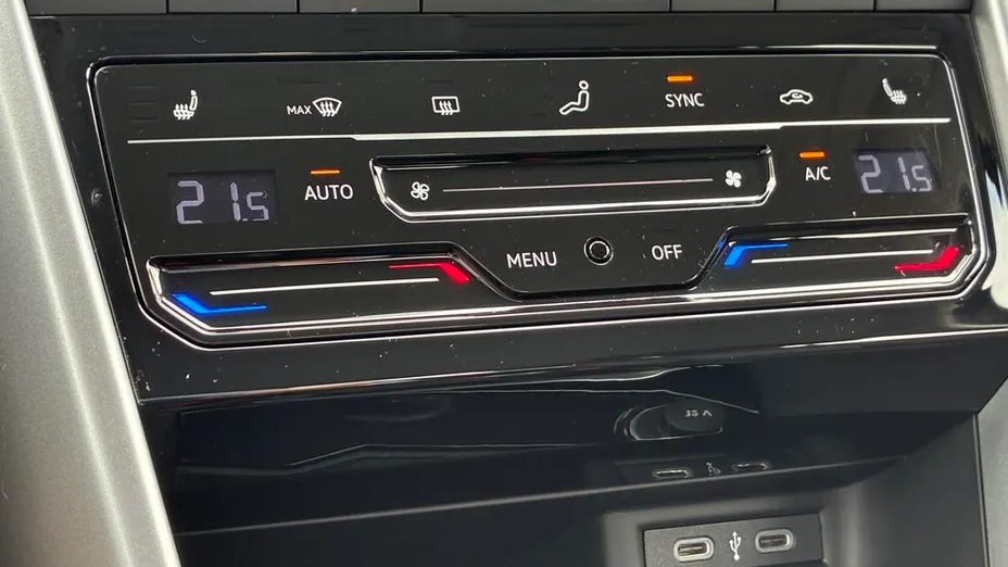 VOLKSWAGEN T-ROC T-ROC 1.5 TSI Life