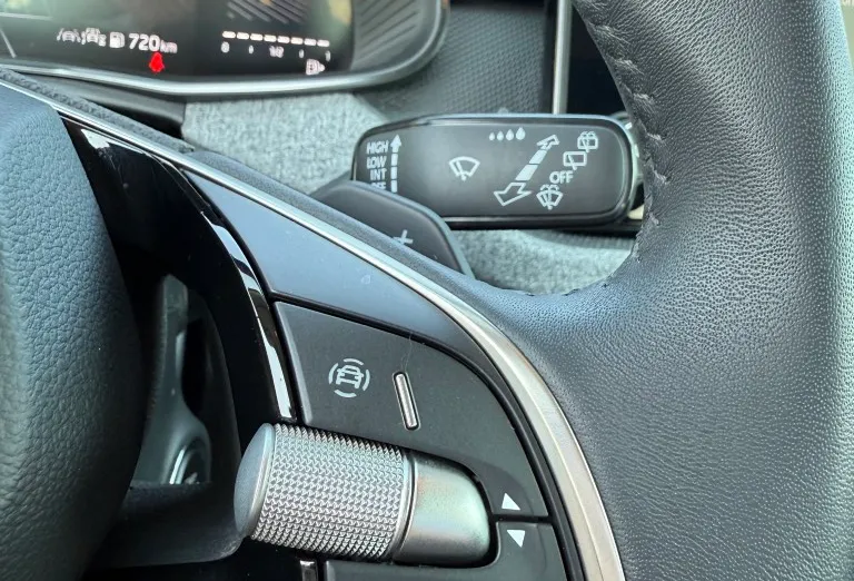 SKODA Kamiq Kamiq 1.0 TSI Selection DSG