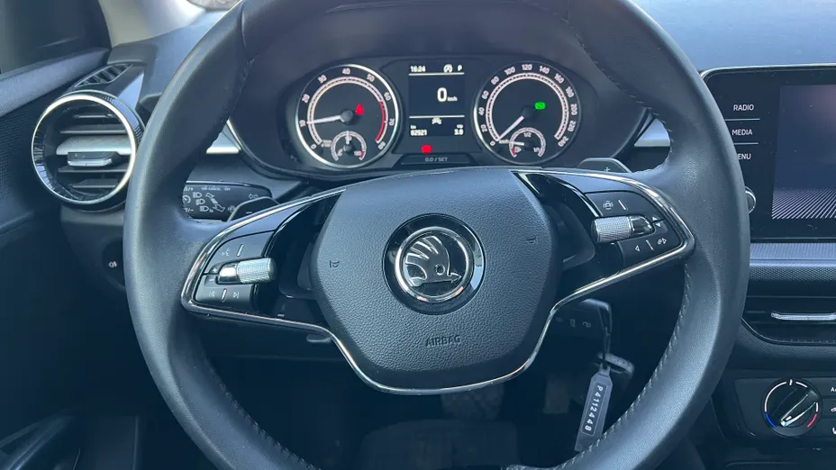 SKODA Fabia Fabia 1.0 TSI Selection DSG