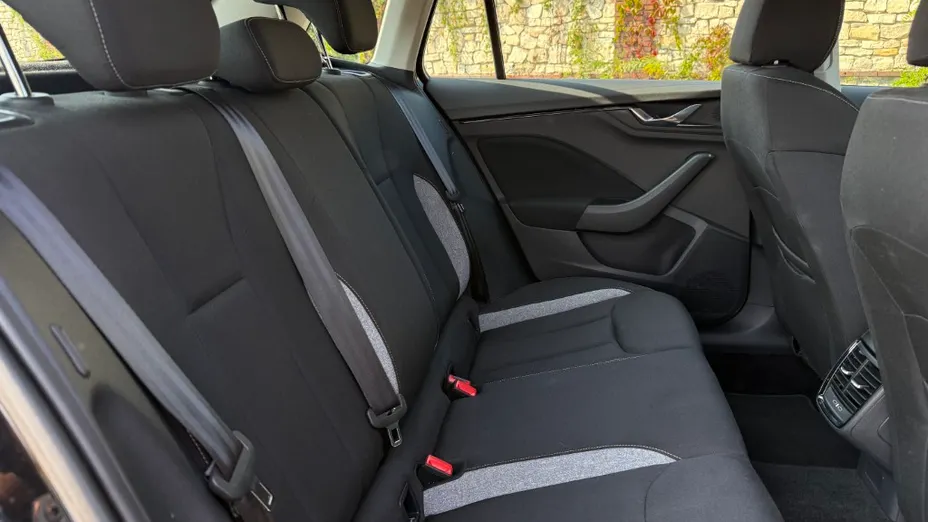 SKODA Kamiq Kamiq 1.0 TSI Selection DSG