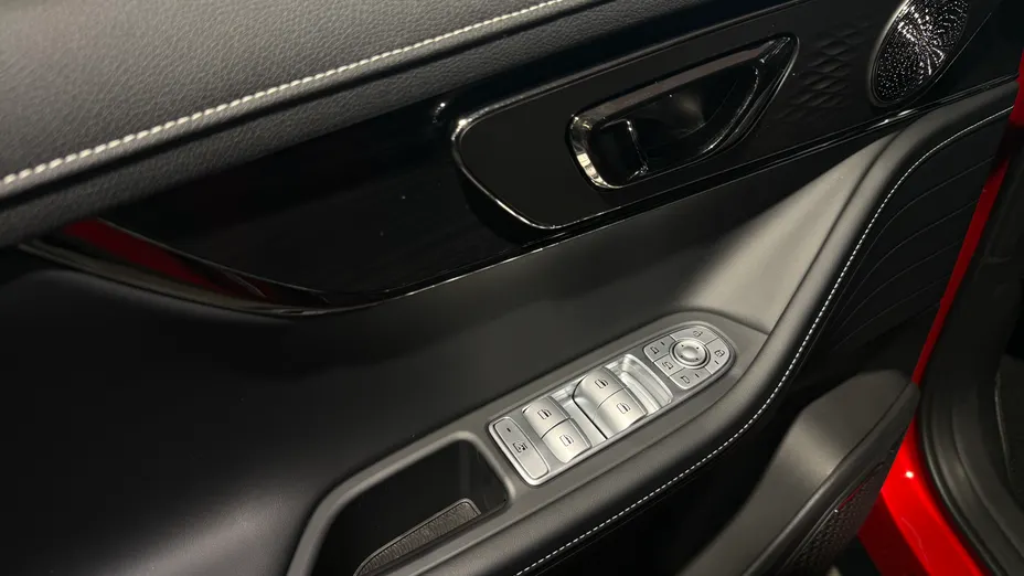 OMODA Omoda 5 Omoda 5 1.5 T-GDI Hybrid Premium DHT Nowy