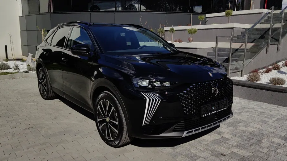 DS DS7 DS 7 1.6 E-Tense 4x4 Edition France aut Nowy