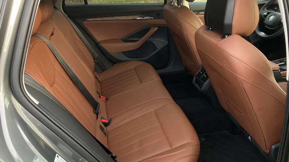 SKODA Superb Superb 2.0 TDI SCR 4x4 L&K DSG