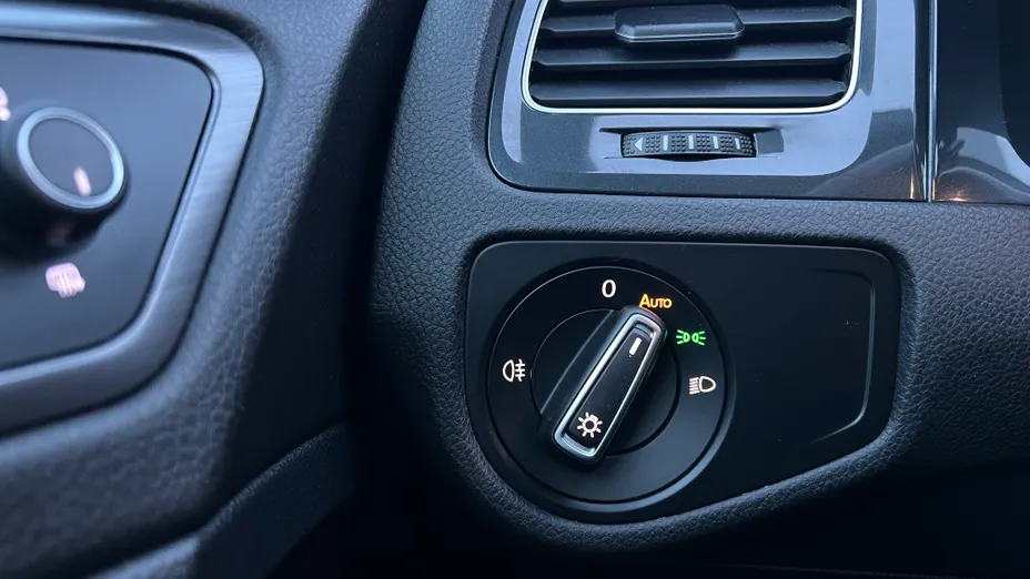 VOLKSWAGEN Golf Golf VII 1.0 TSI BMT Comfortline