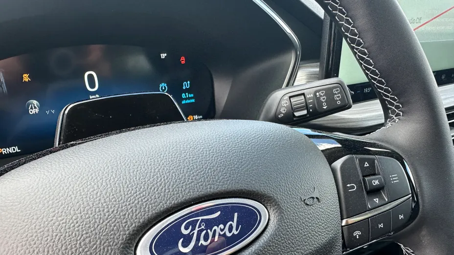 FORD Kuga Kuga 1.5 EcoBoost FWD Active X aut Nowy