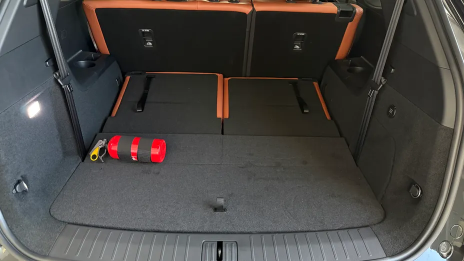 JAECOO J8 J8 1.5 T-GDI Super Hybrid Premium DHT 7os. Nowy