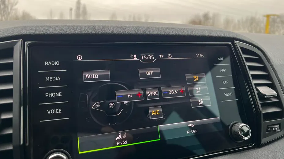 SKODA Karoq Karoq 1.5 TSI ACT Selection DSG