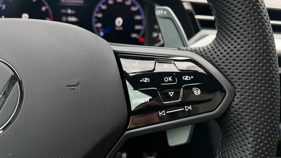 VOLKSWAGEN Arteon Arteon 2.0 TSI 4Motion R DSG