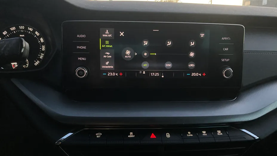 SKODA Octavia Octavia 1.5 TSI ACT Ambition