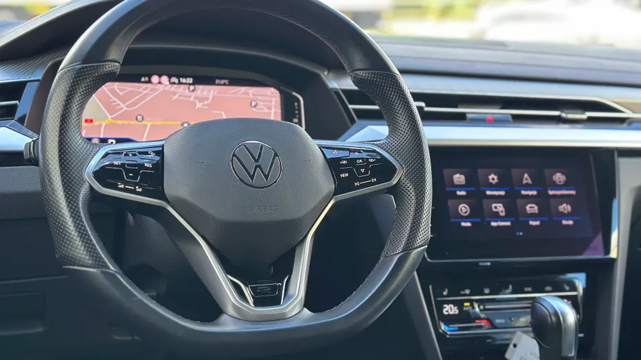 VOLKSWAGEN Arteon Arteon 2.0 TSI R-Line DSG