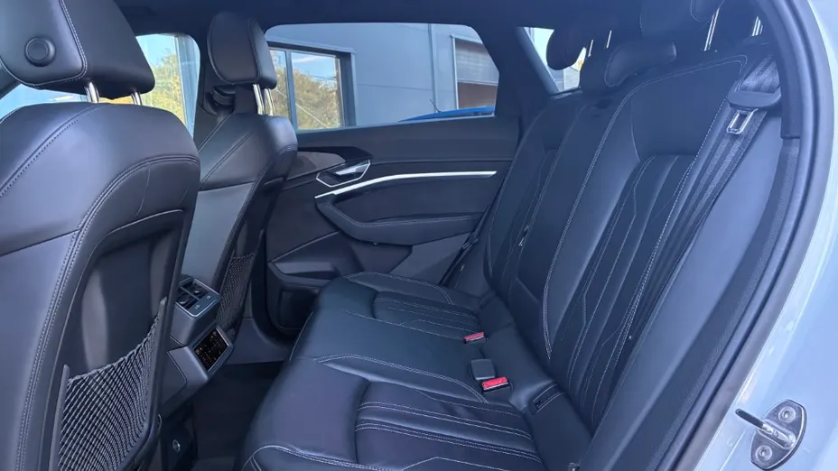 AUDI Q8 / E-Tron e-tron 50 Quattro S Line