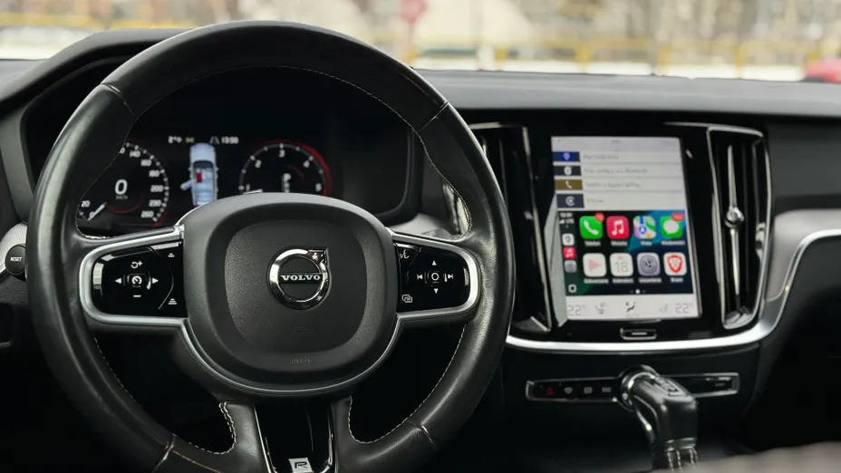 VOLVO V60 V60 D4 R-Design aut