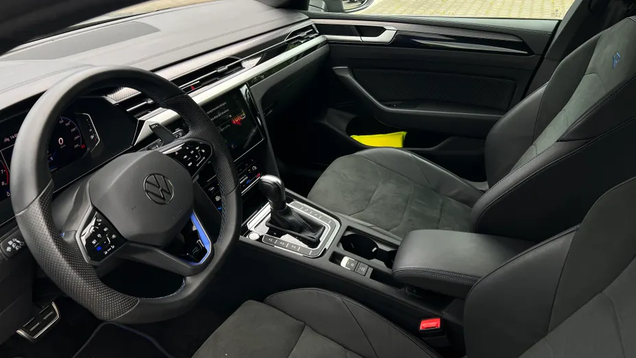 VOLKSWAGEN Arteon Arteon 2.0 TSI 4Motion R DSG