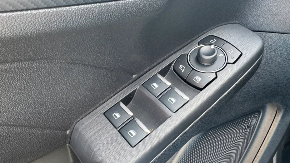 FORD Kuga Kuga 2.5 FHEV FWD ST-Line eCVT Nowy