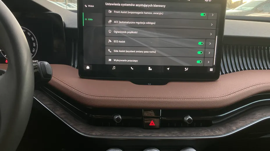 SKODA Superb Superb 2.0 TDI SCR 4x4 L&K DSG