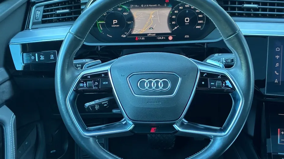 AUDI Q8 / E-Tron e-tron 50 Quattro S Line