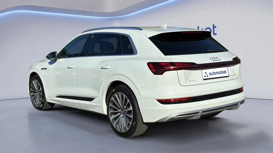 AUDI Q8 / E-Tron e-tron 50 Quattro S Line