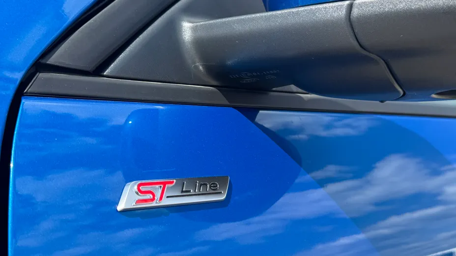 FORD Kuga Kuga 2.5 FHEV FWD ST-Line eCVT Nowy