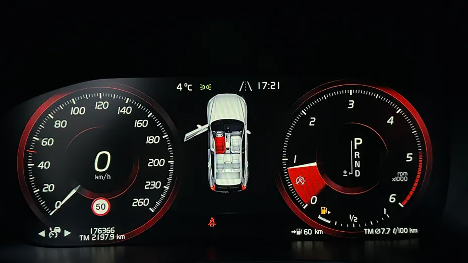 VOLVO XC60 XC60 D4 R-Design aut