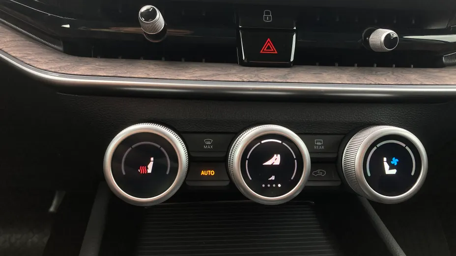 SKODA Superb Superb 2.0 TDI SCR 4x4 L&K DSG