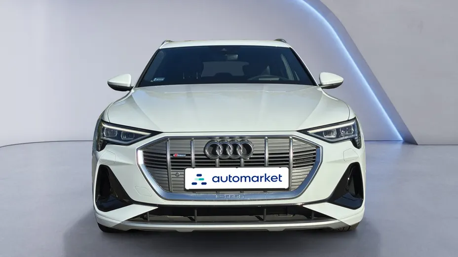 AUDI Q8 / E-Tron e-tron 50 Quattro S Line