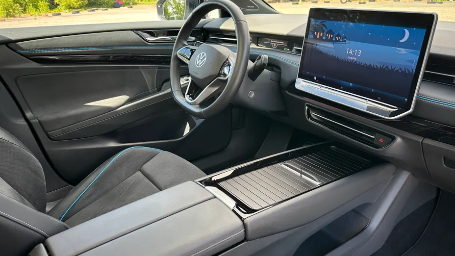 VOLKSWAGEN ID.7 ID.7 77kWh Pro