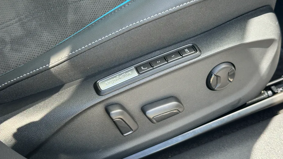 VOLKSWAGEN ID.7 ID.7 77kWh Pro