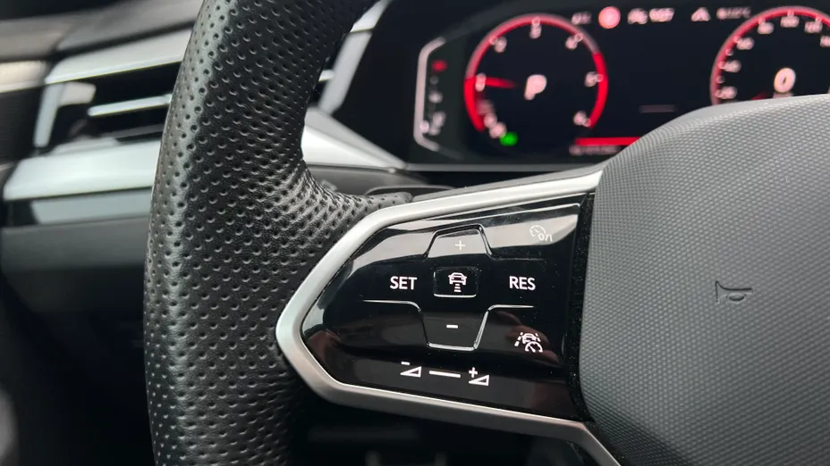 VOLKSWAGEN Arteon Arteon 2.0 TDI 4Motion R-Line DSG