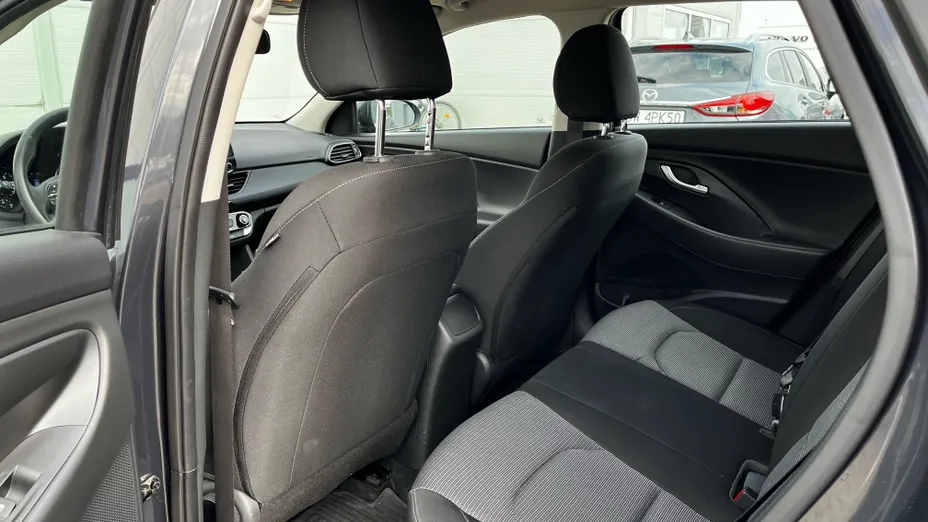 HYUNDAI i30 i30 1.0 T-GDI Modern