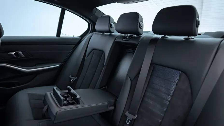 BMW Seria 3 330e PHEV xDrive M Sport aut