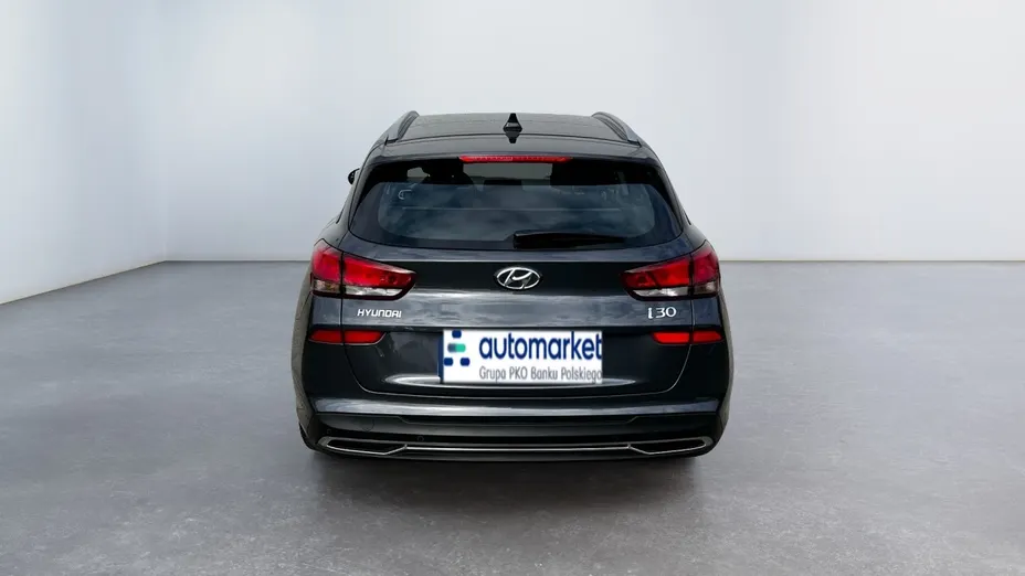 HYUNDAI i30 i30 1.0 T-GDI Modern