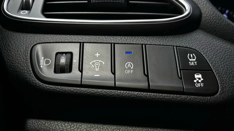 HYUNDAI i30 i30 1.0 T-GDI Modern