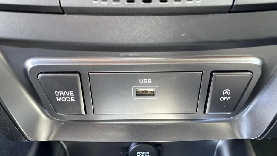 KGM / SSANGYONG Tivoli Grand Tivoli Grand 1.5 T-GDI Adventure aut