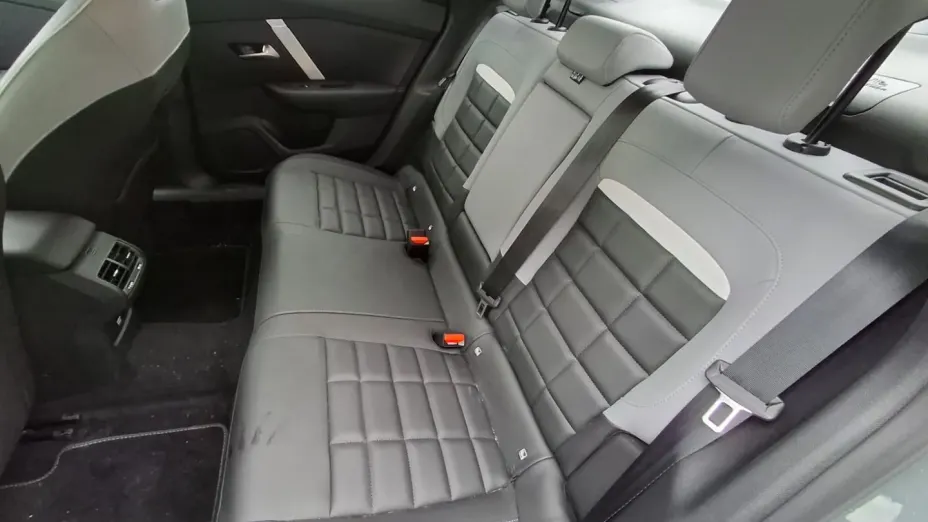 CITROEN C4 X C4 X 1.2 mHEV Max eDCT6