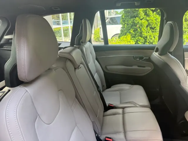 VOLVO XC90 XC90 B5 B AWD Plus Bright 7os aut