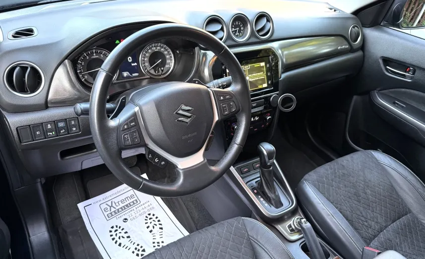 SUZUKI Vitara -