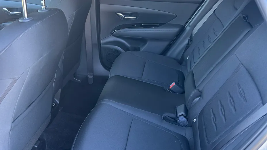 HYUNDAI Tucson Tucson 1.6 T-GDi HEV Smart 2WD aut Nowy