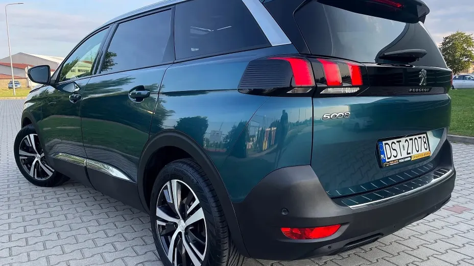 PEUGEOT 5008 5008 1.2 PureTech Allure Pack S&S EAT8