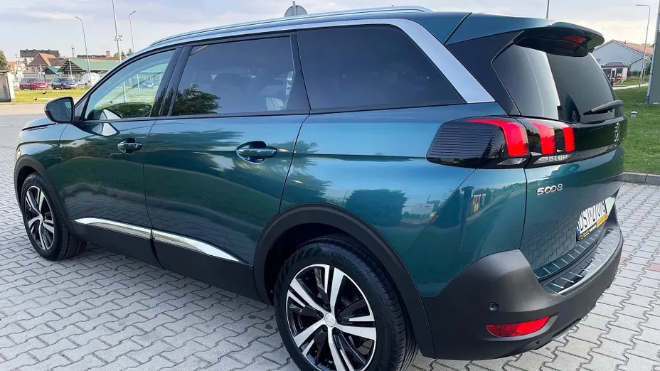 PEUGEOT 5008 5008 1.2 PureTech Allure Pack S&S EAT8