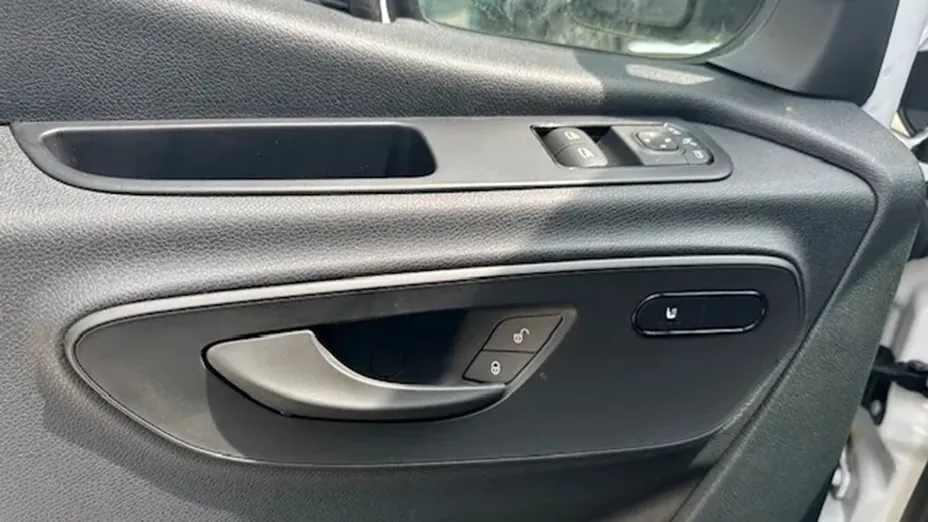 MERCEDES-BENZ Sprinter Sprinter 317 CDI 907.637 17m3 Nowy