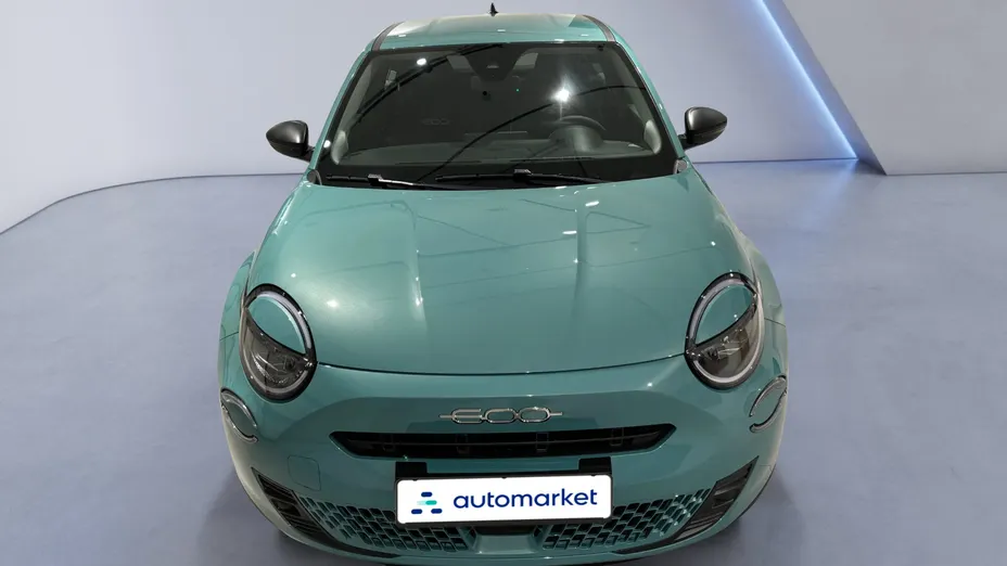 FIAT 600 600 1.2 Turbo Hybrid La Prima eDCT Nowy