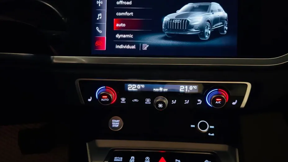 AUDI Q3 Q3 45 TFSI Quattro S-Line S tronic