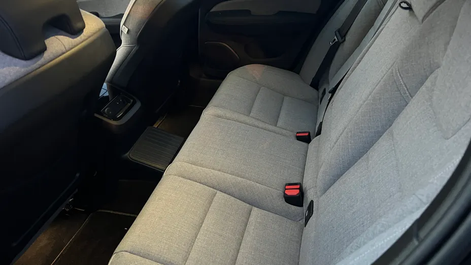 VOLVO V60 V60 T6 AWD Plug-In Hybrid Plus Dark aut