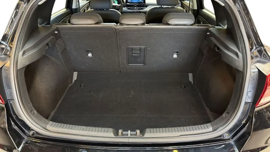 HYUNDAI i30 i30 1.5 T-GDI 48V Executive