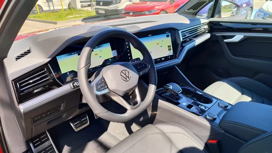 VOLKSWAGEN Touareg Touareg 3.0 V6 TFSI 4Motion R-Line Nowy