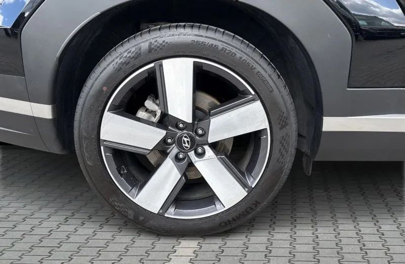 HYUNDAI Santa Fe Santa Fe 1.6 T-GDI HEV Platinum 4WD aut