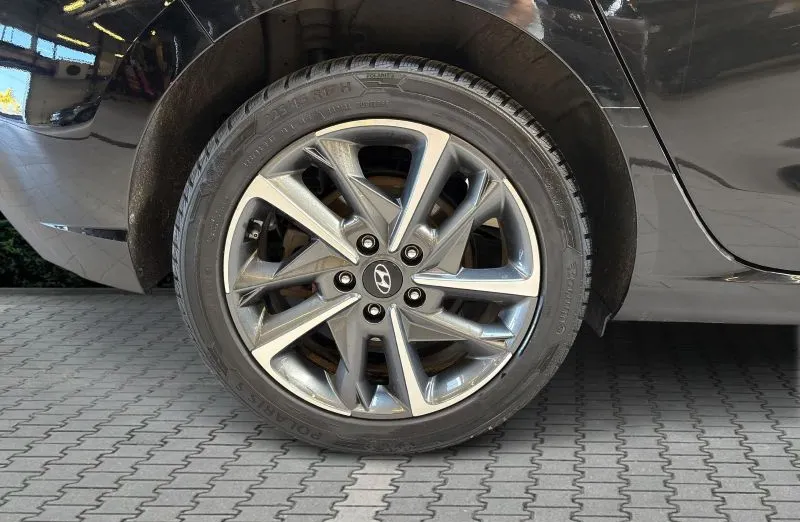 HYUNDAI i30 i30 1.5 T-GDI 48V Executive