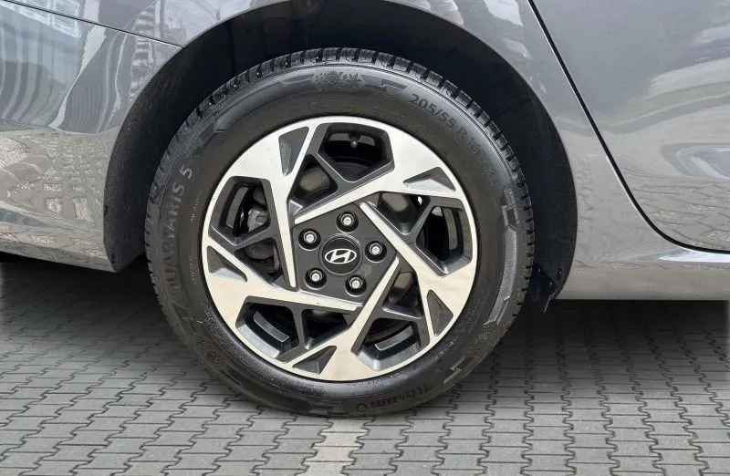 HYUNDAI i30 i30 1.5 T-GDI 48V Smart DCT