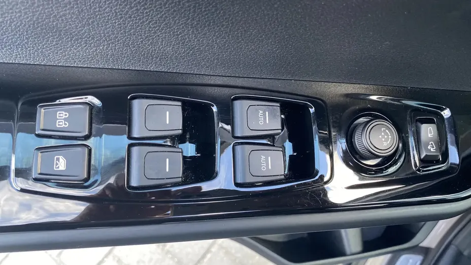 KGM / SSANGYONG Torres Torres EVX 73,4 kWh Adventure