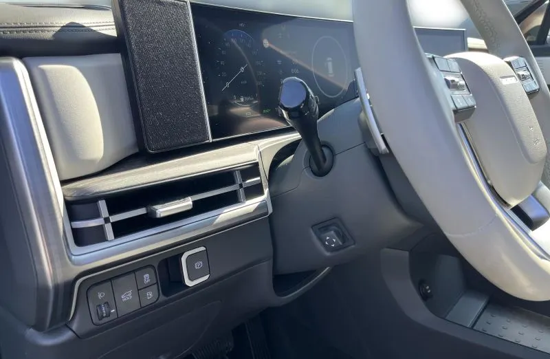 HYUNDAI Santa Fe Santa Fe 1.6 T-GDI PHEV Platinum 4WD aut